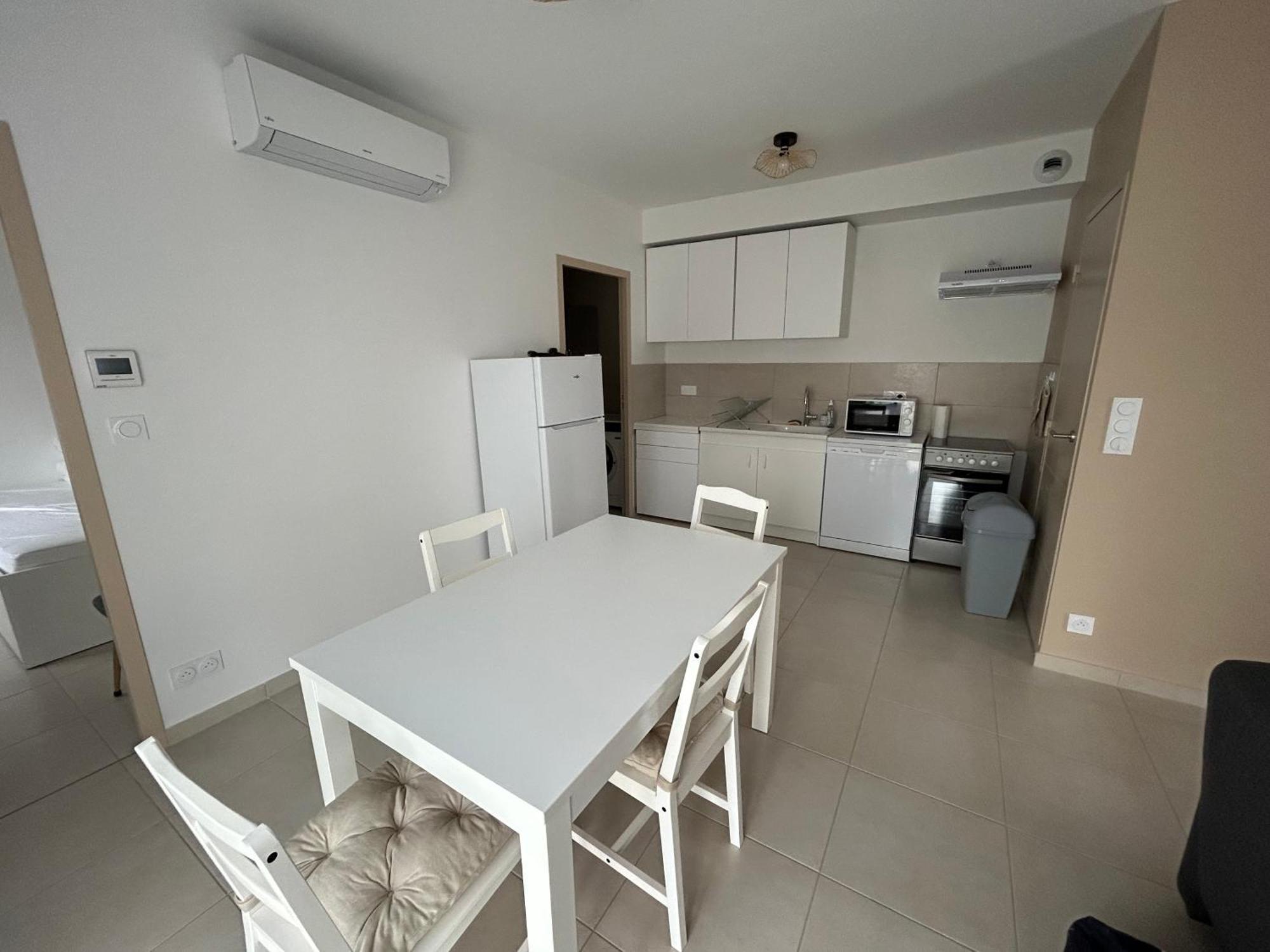 Appartement Avec Jardin Chateauneuf-de-Galaure Екстериор снимка